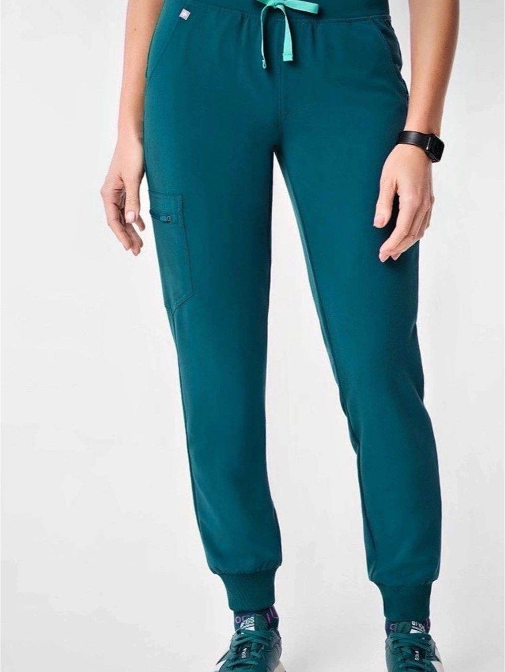 FIGS Zamora Jogger Scrub Pant Green